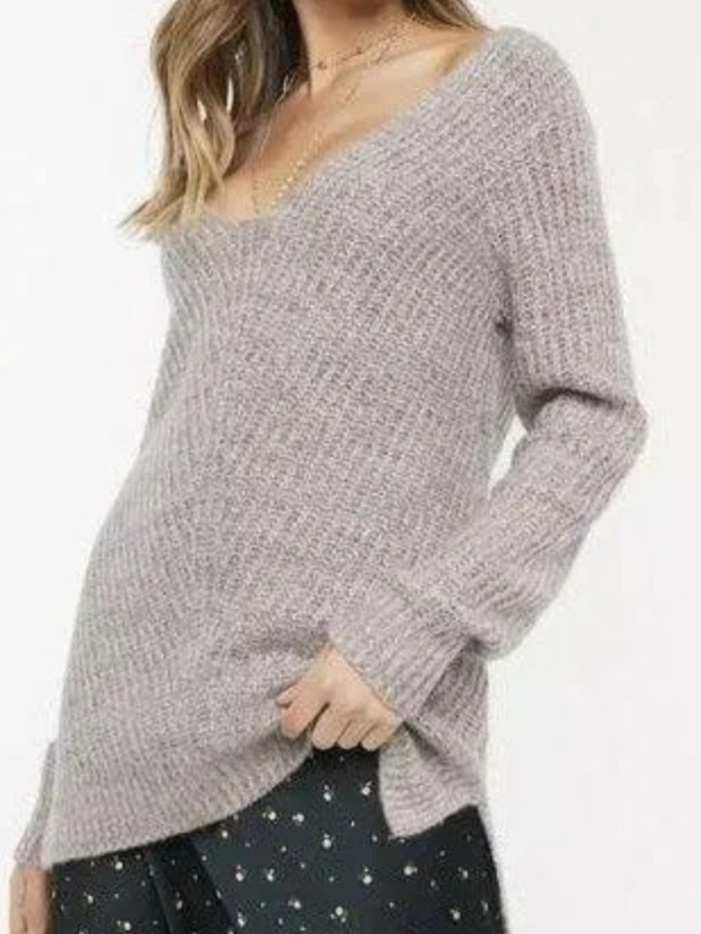 Abercrombie & Fitch Women's V-Neck Pullover Sweater